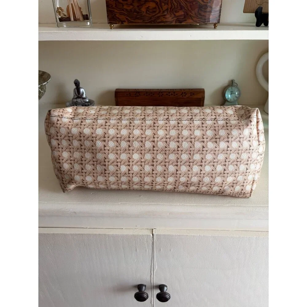 Tory Burch Ever-Ready Zip Beige Tote Bag - Picture 9 of 15